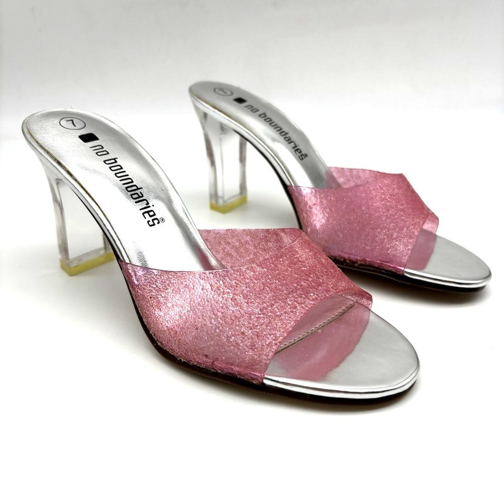 NEW Vintage Y2K No Boundaries CINDERELLA Pink Glitter Jelly Clear Block Heels 7